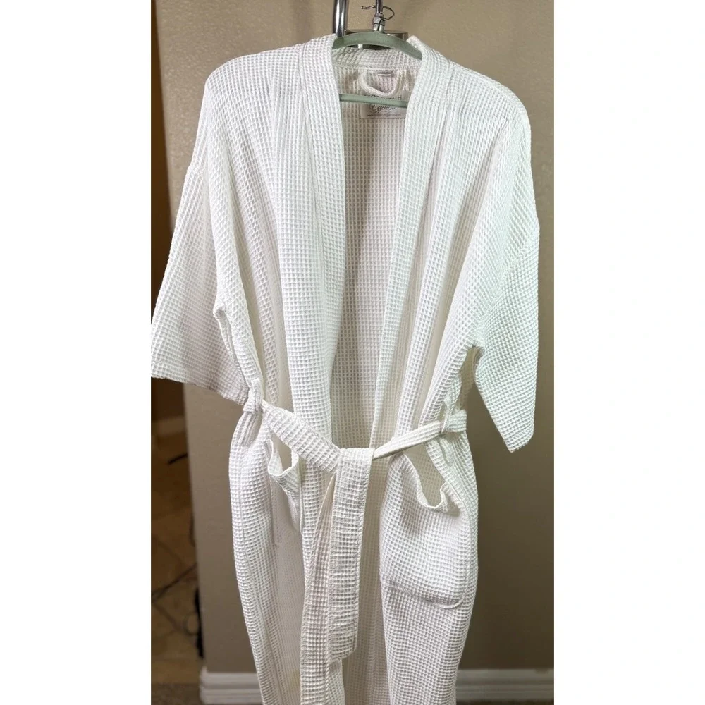 Monarch‎ White Waffle Weave Bathrobe Unisex OSFM Cotton Blend Lightweight